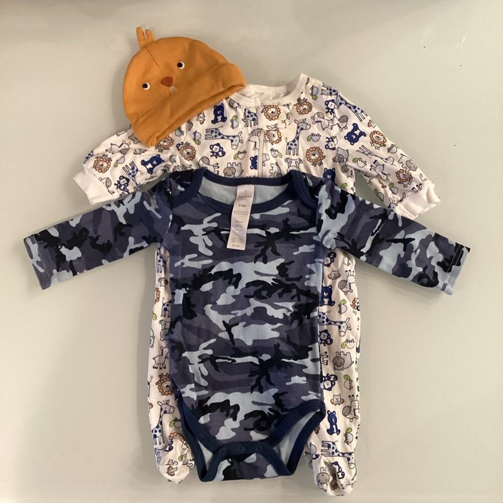 Lot of 2 Baby Outfits With A Hat 0-3 Months NWOT